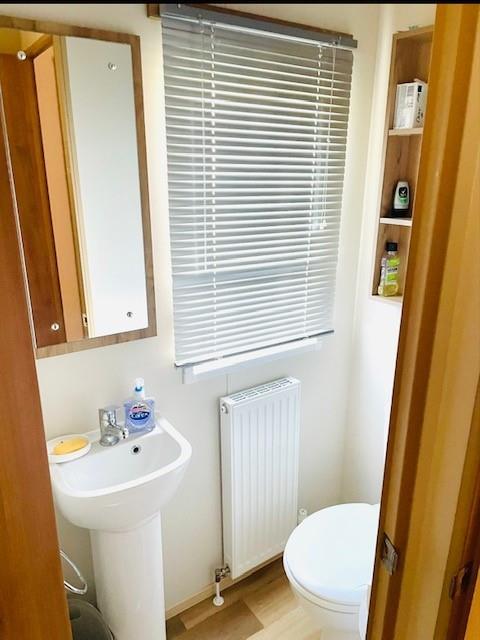 Family shower room