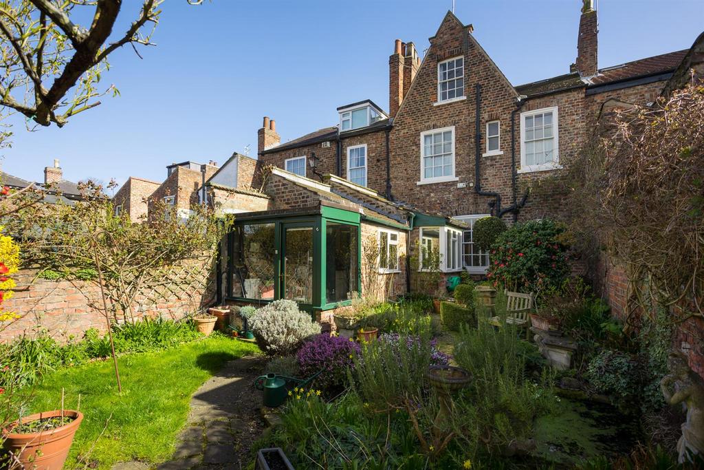 Burton Stone Lane, York 5 bed house for sale £725,000