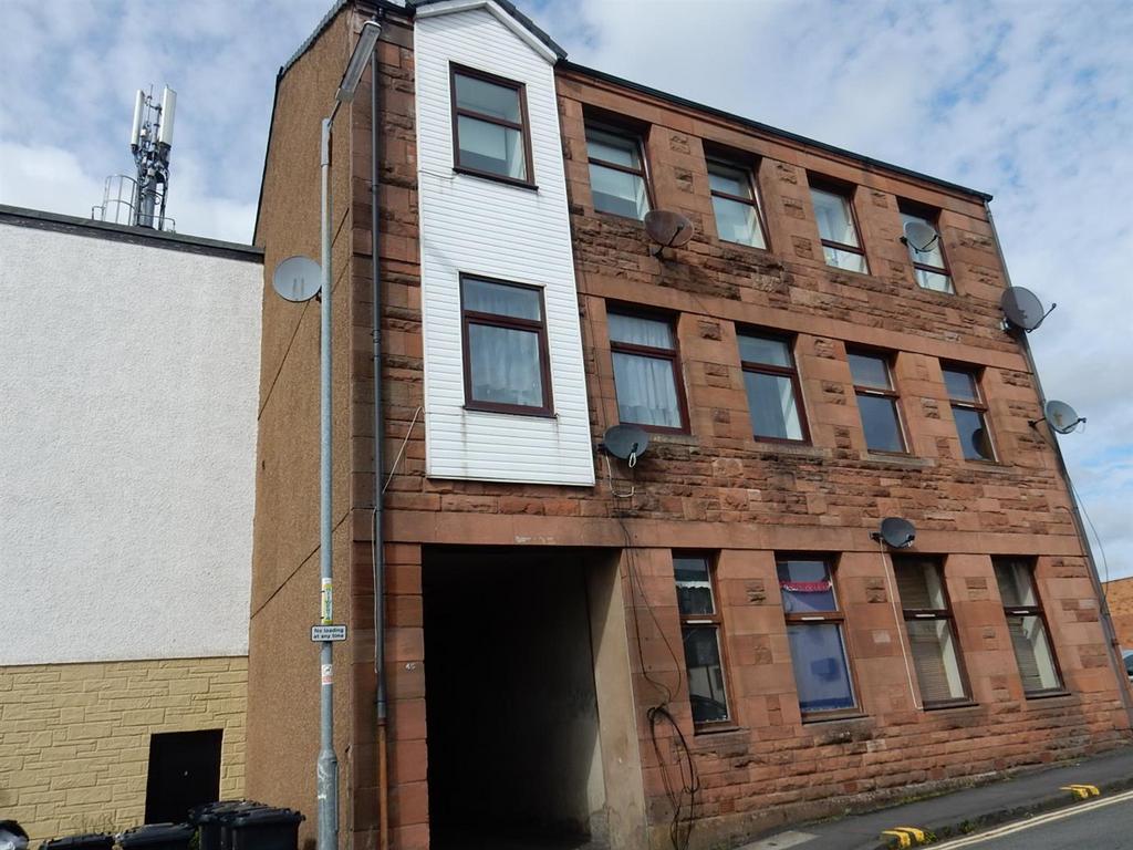 Young Street, Wishaw 2 bed flat £495 pcm (£114 pw)