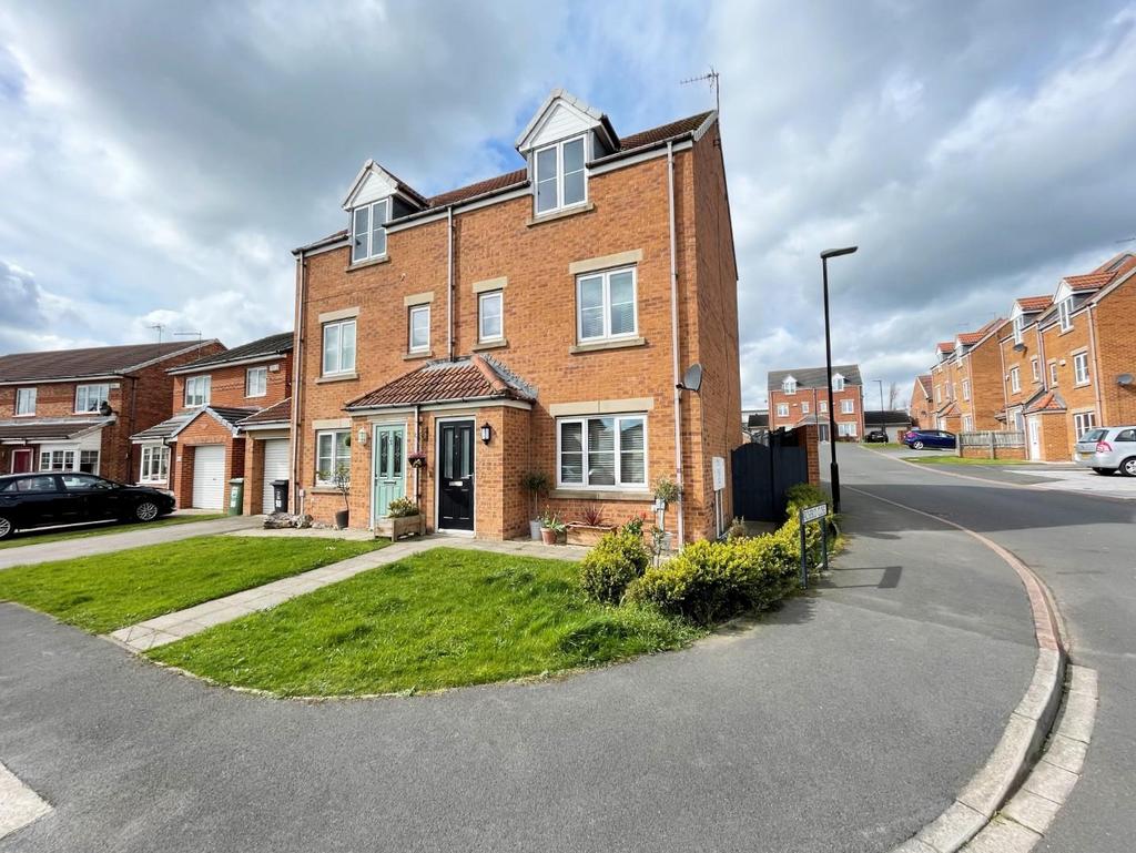 Silverbirch Road, Cuthbert, Hartlepool 3 bed semidetached house