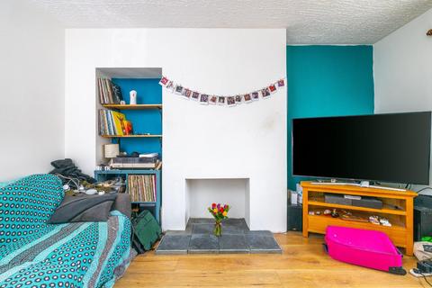 71 Glyn Vale, Bristol, BS3 5JE