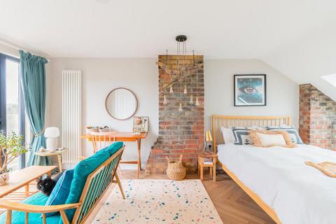 84 Cotswold Road, Bedminster, Bristol, BS3 4NS