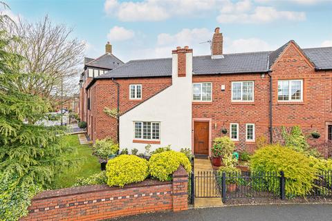 4 bedroom terraced house for sale, Butts Green, Westbrook, Warrington