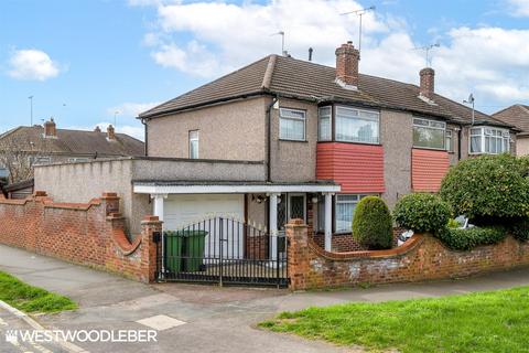 118 Trinity Lane, Waltham Cross, EN8 7EN