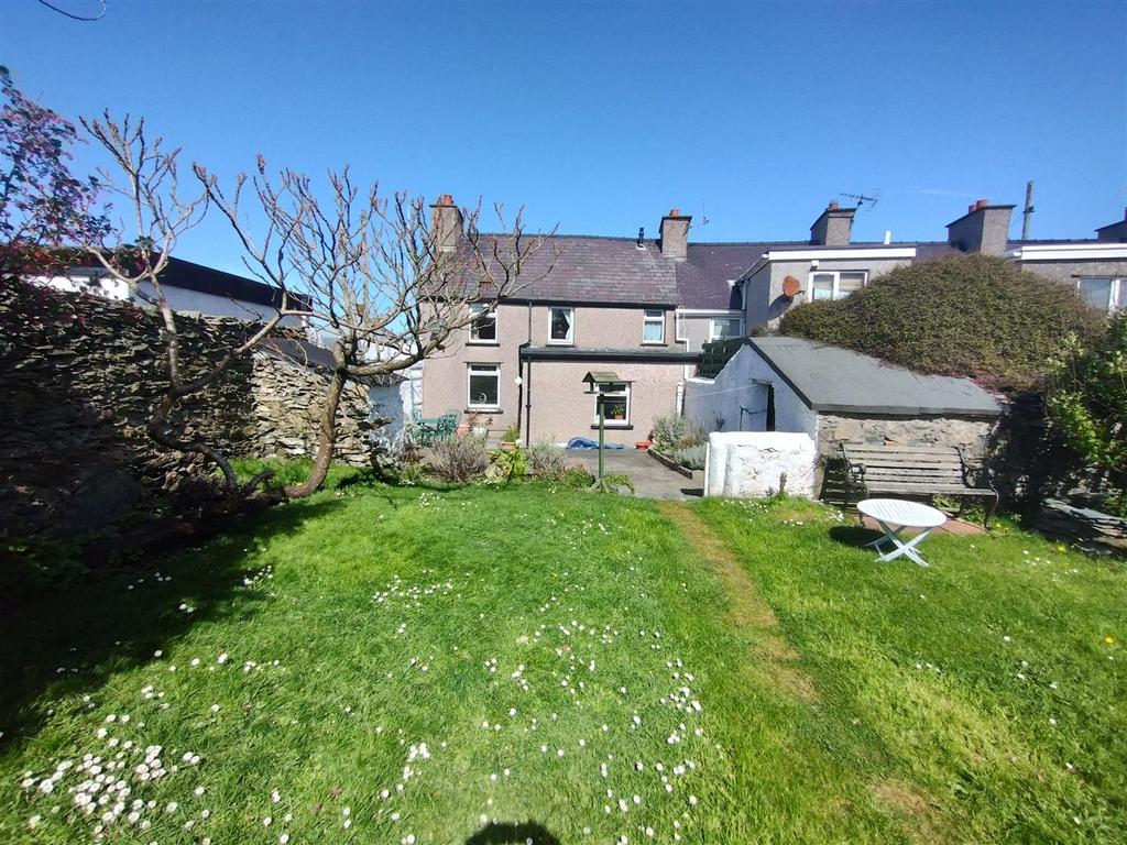 Machine Street, Amlwch 3 bed end of terrace house for sale £148,000