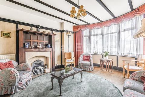66 Millway, London, NW7 3QY