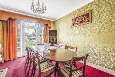 66 Millway, London, NW7 3QY