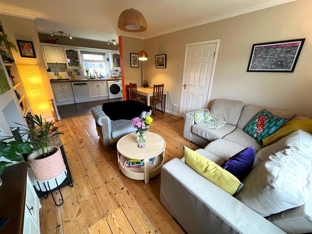 Weymouth Road, Bristol 3 bed end of terrace house for sale £375,000