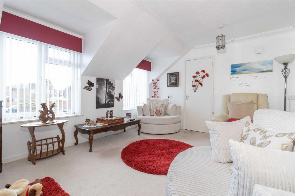 Elm Grove, Lancing 2 bed retirement property for sale £175,000
