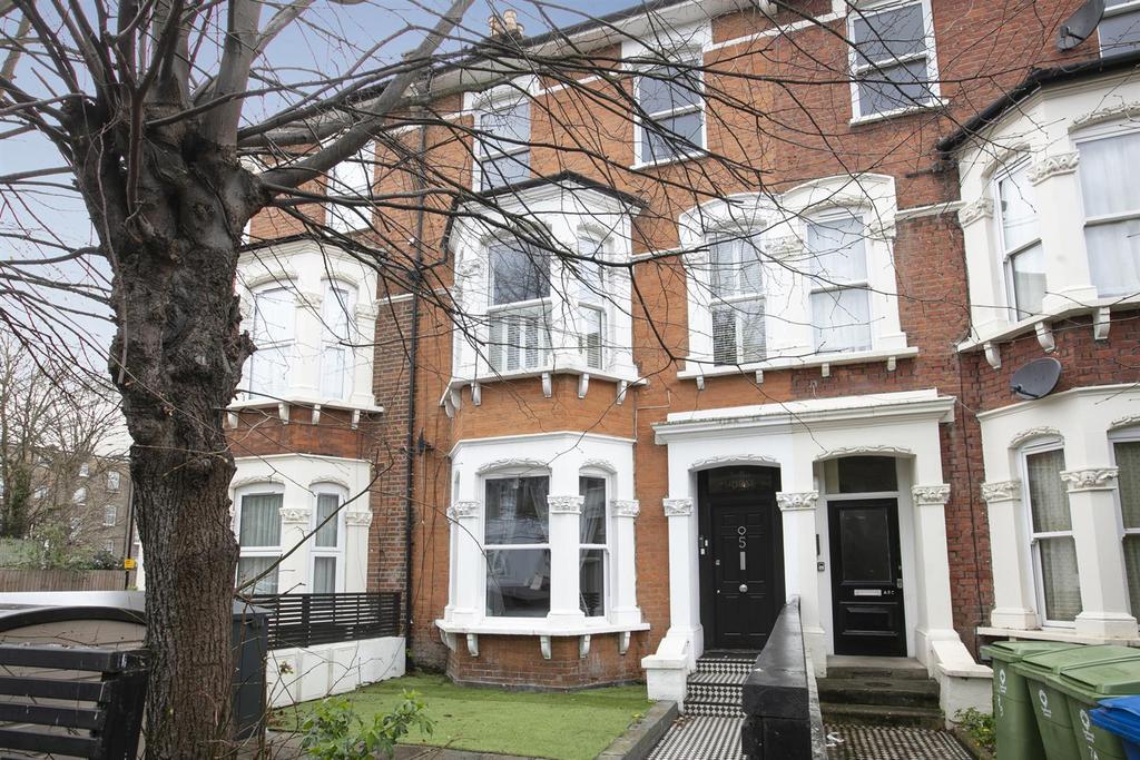 York Grove, Peckham, SE15 2 bed flat for sale £650,000