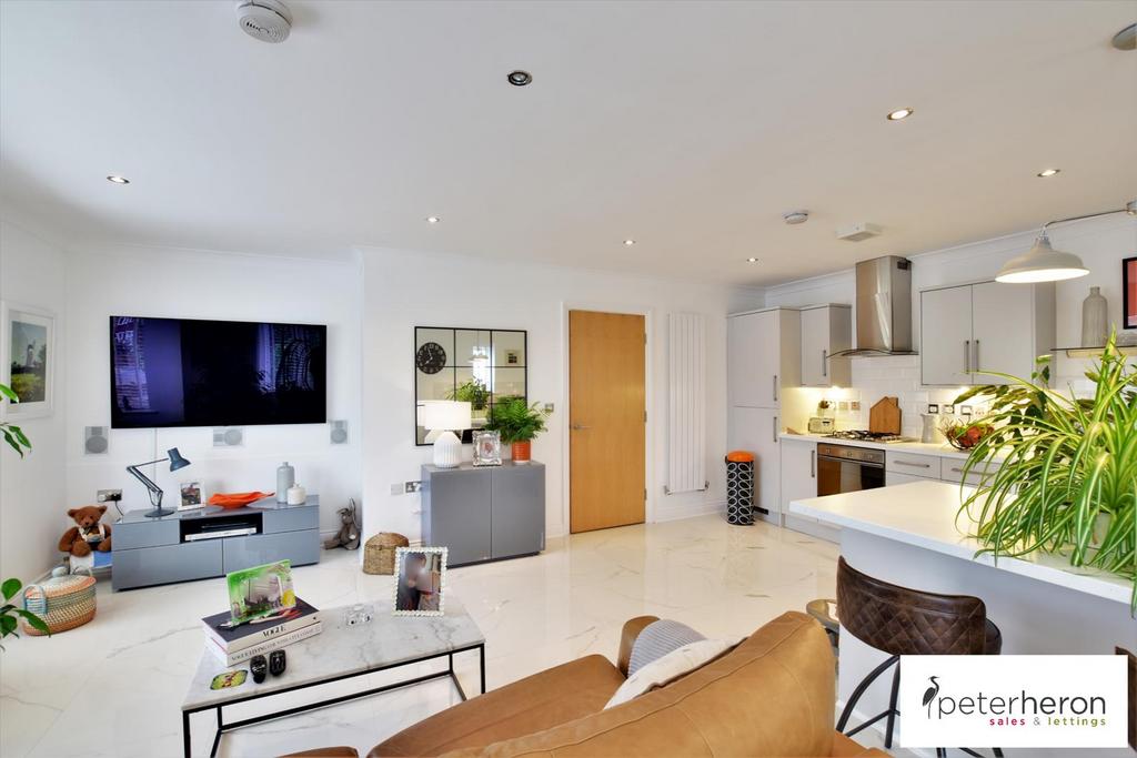 Open Plan Lounge and Dining Kitchen
