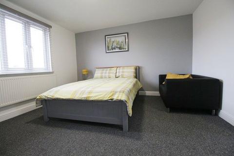 1 bedroom in a house share to rent, 68 Ripon Street, Lincoln, Lincolnshire, LN5 7NQ