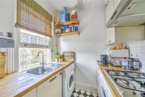 68d Sydenham Road, Croydon, CR0 2EF