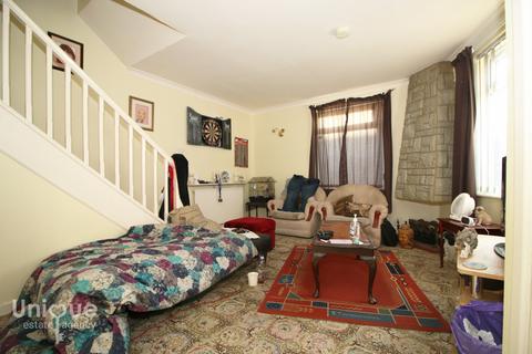 2 bedroom terraced house for sale - Lower Lune Street,  Fleetwood, FY7