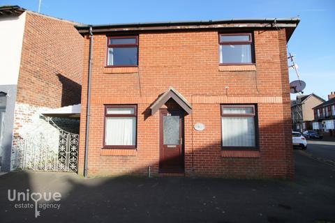 Lower Lune Street, Fleetwood, FY7