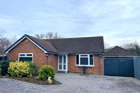 2 bedroom bungalow for sale, Eastfield Lane, Ringwood, Hampshire, BH24