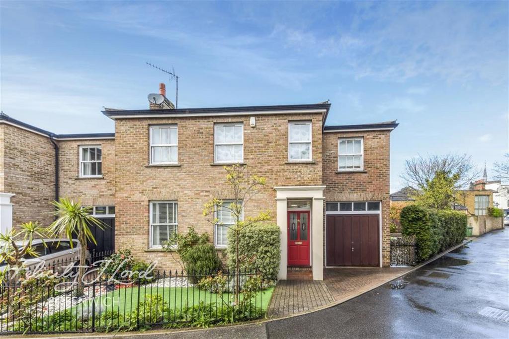 Admiral's Gate, London. SE10 5 bed detached house £5,950 pcm (£1,373 pw)