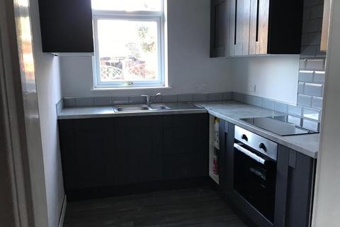 2 bedroom terraced house to rent, Renishaw, Sheffield S21