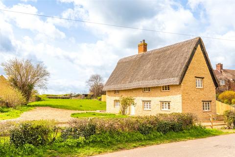 3 bedroom detached house to rent, Park Road, Stevington, Bedford, Bedfordshire, MK43