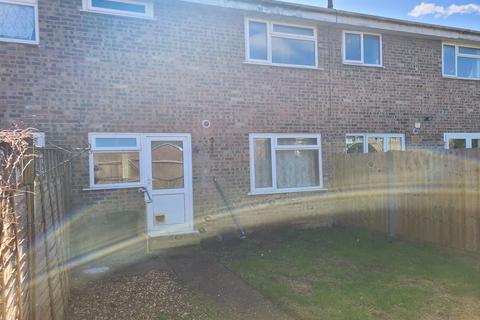 25 Birchglade, Calmore, Southampton, SO40 2GP