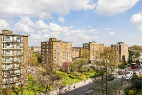 3 bedroom flat for sale, Wellington Court,  St Johns Wood,  NW8