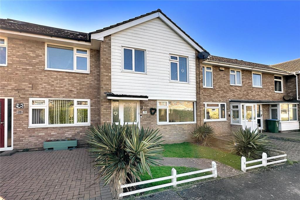 Hide Gardens, Rustington... 3 bed terraced house £335,000