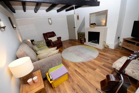 4 bedroom cottage for sale, White Cottages, Monkton Village