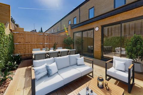 1 Woodrow, London, SE18 5DG