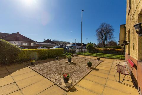53/2 Craigentinny Road, Edinburgh, EH7 6RL