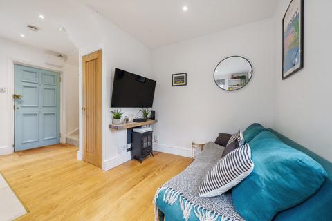 11, Sutton Lodge Clandon Road, Guildford, GU1 2DS