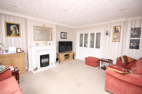 3 bedroom terraced house for sale, Hillcrest Road, Nailsea, North Somerset, BS48