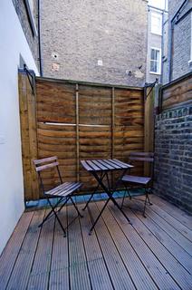 Studio to rent, Fairholme Road, West Kensington, London, W14