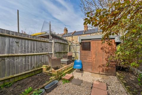 109 Morley Avenue, London, N22 6NG