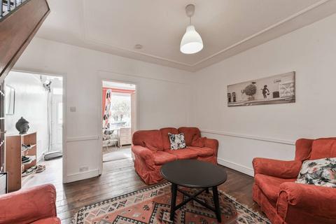 109 Morley Avenue, London, N22 6NG