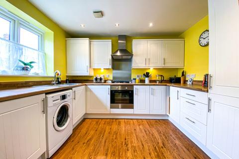 111 Grove Gate, Staplegrove, Taunton, TA2 6DE