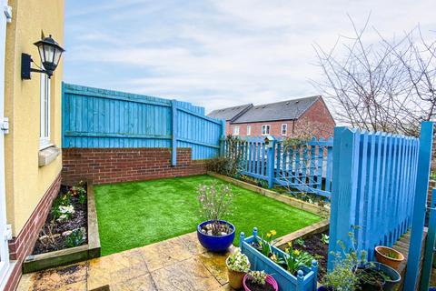 111 Grove Gate, Staplegrove, Taunton, TA2 6DE