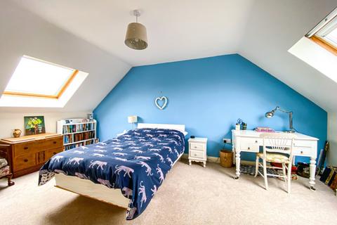 111 Grove Gate, Staplegrove, Taunton, TA2 6DE