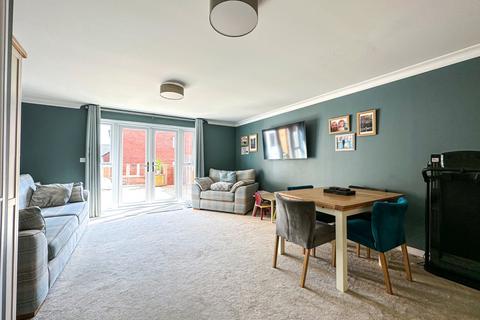 80 Batt Drive, Cheddon Fitzpaine, Taunton, TA2 8FY