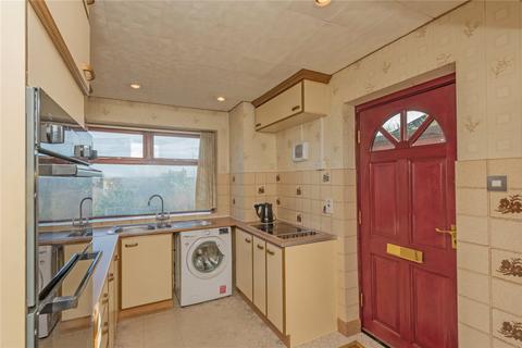 3 bedroom semi-detached house for sale - Briery Grove, Mirfield, West Yorkshire, WF14