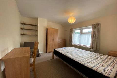 3 bedroom terraced house to rent, Headley Way, Headington, Oxford, OX3