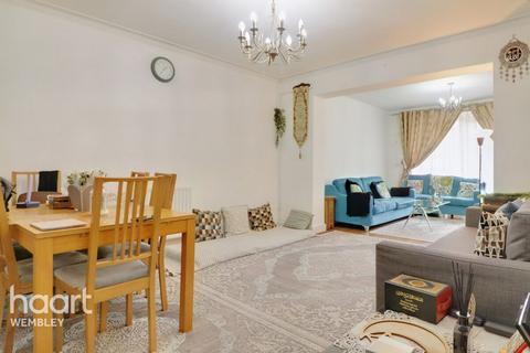 4 bedroom detached house for sale - Grendon Gardens, Wembley