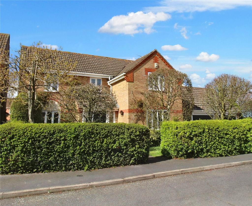 St. Marys Grove, Sprowston, Norwich, Norfolk, NR7 4 bed detached house
