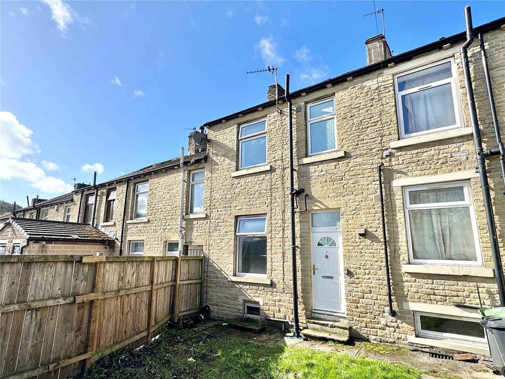Mount Street, Lockwood, Huddersfield... 1 bed terraced house £525 pcm