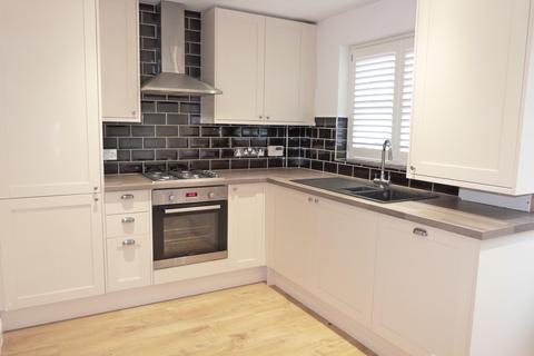 2 bedroom townhouse to rent, Somerset Road, Harrogate, HG2