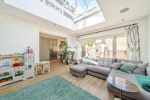 1 Green Lane, Chislehurst, BR7 6AG