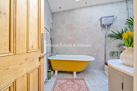 1 Green Lane, Chislehurst, BR7 6AG