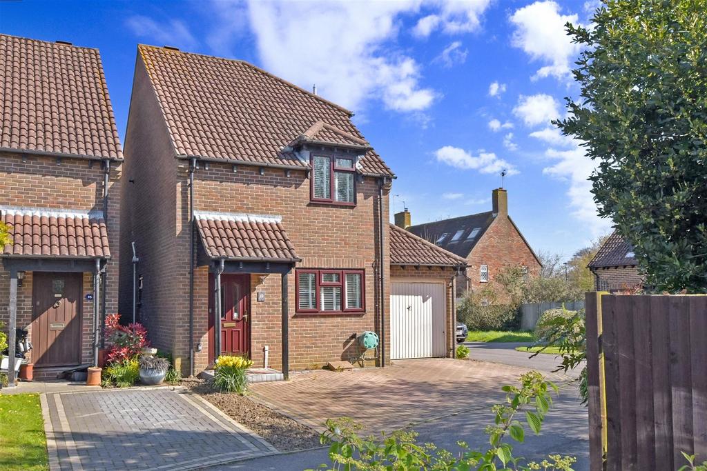 Oaks Close, Westergate, Chichester... 3 bed detached house £375,000