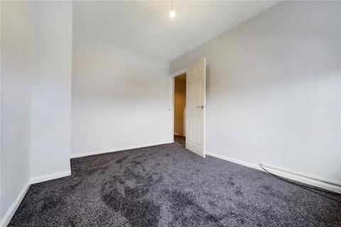 3 bedroom terraced house to rent, Thirlmere Avenue, Tilehurst, Reading, Berkshire, RG30