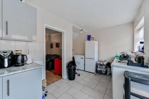 238 Walton Road, London, E12 5RL
