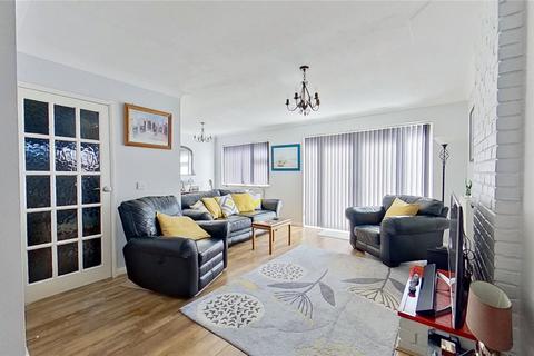 3 bedroom bungalow for sale - Brighton Road, Lancing, West Sussex, BN15